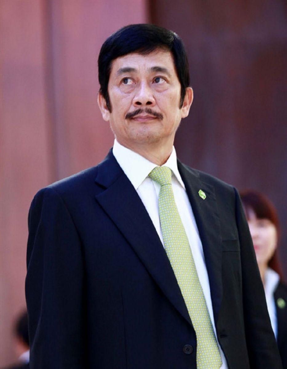 4758_bui_thanh_nhyn_ong_chy_cya_typ_yoan_novaland